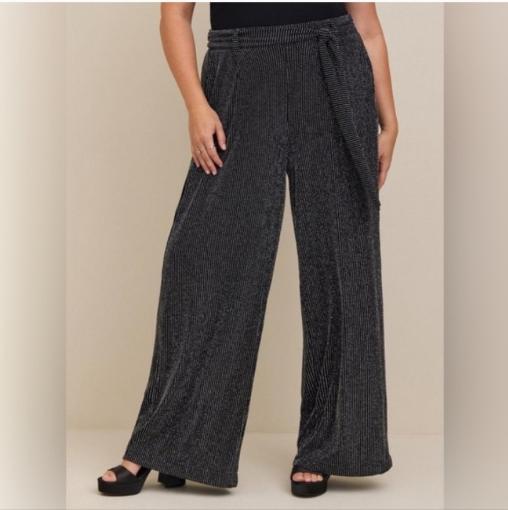 Black Wide-Leg Metallic Stripe Pants